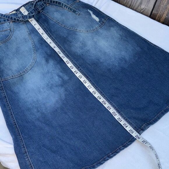Anthropologie Pilcro and the Letterpress Distressed Denim Midi Skirt Size 2 - Picture 5 of 12